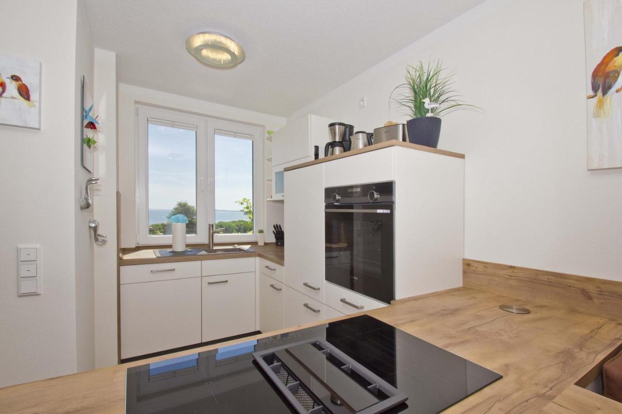 Mit Meerblick Und Terrasse, Gratis Nutzung Vom Ahoi Erlebnisbad Und Sauna In Sellin - Meeresblick Fewo 68 Goehren  Extérieur photo